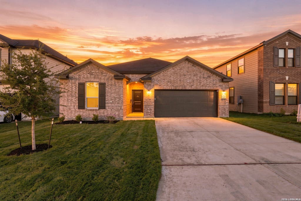 Photo of 15523 ELECTRA CIR, San Antonio, TX 78245 (MLS # 2008441)