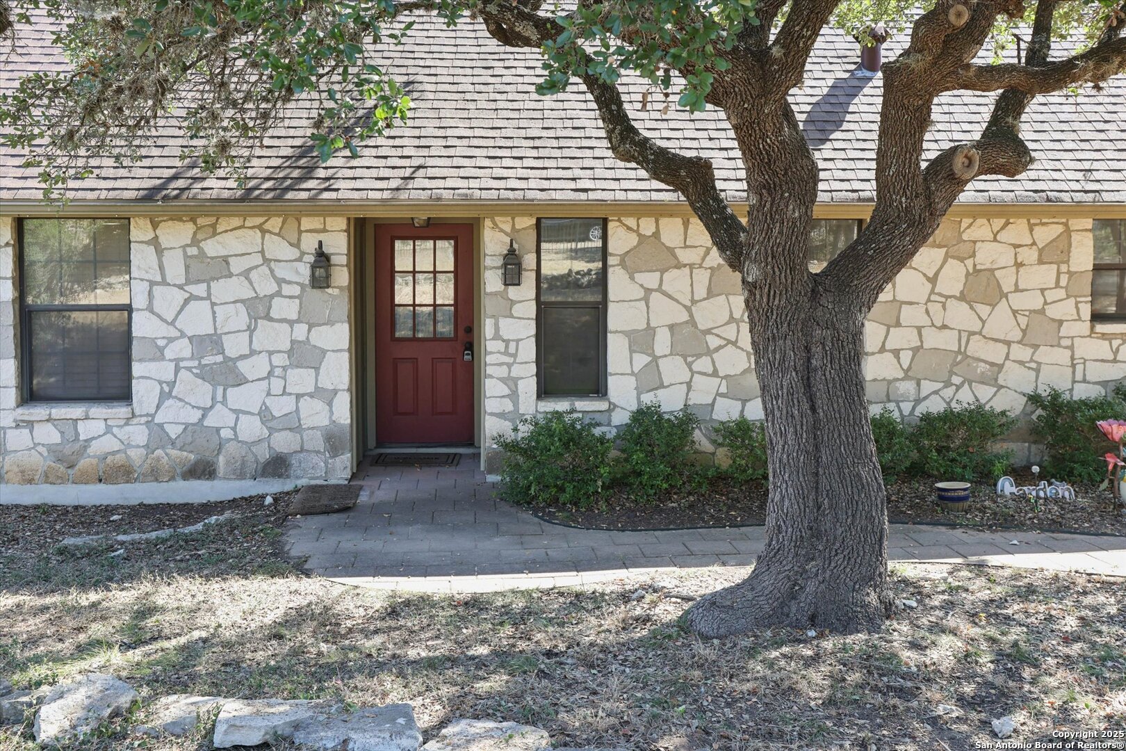 31030 Setting Sun Dr