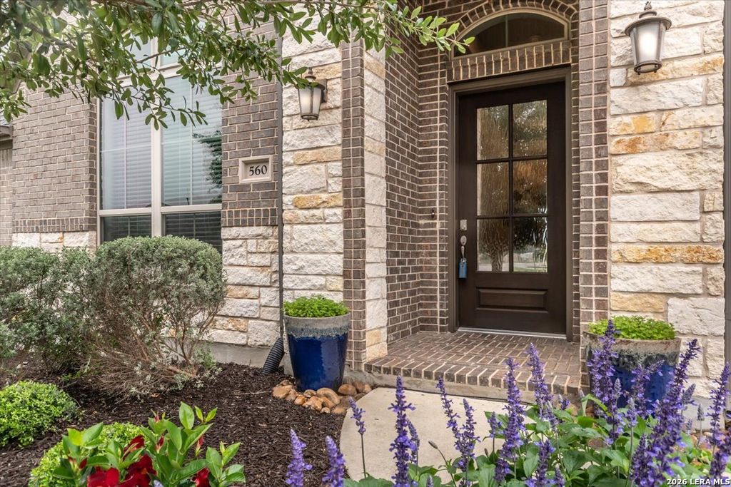 Photo of 560 Chinkapin Trl, New Braunfels, TX 78132 (MLS # 1958877)