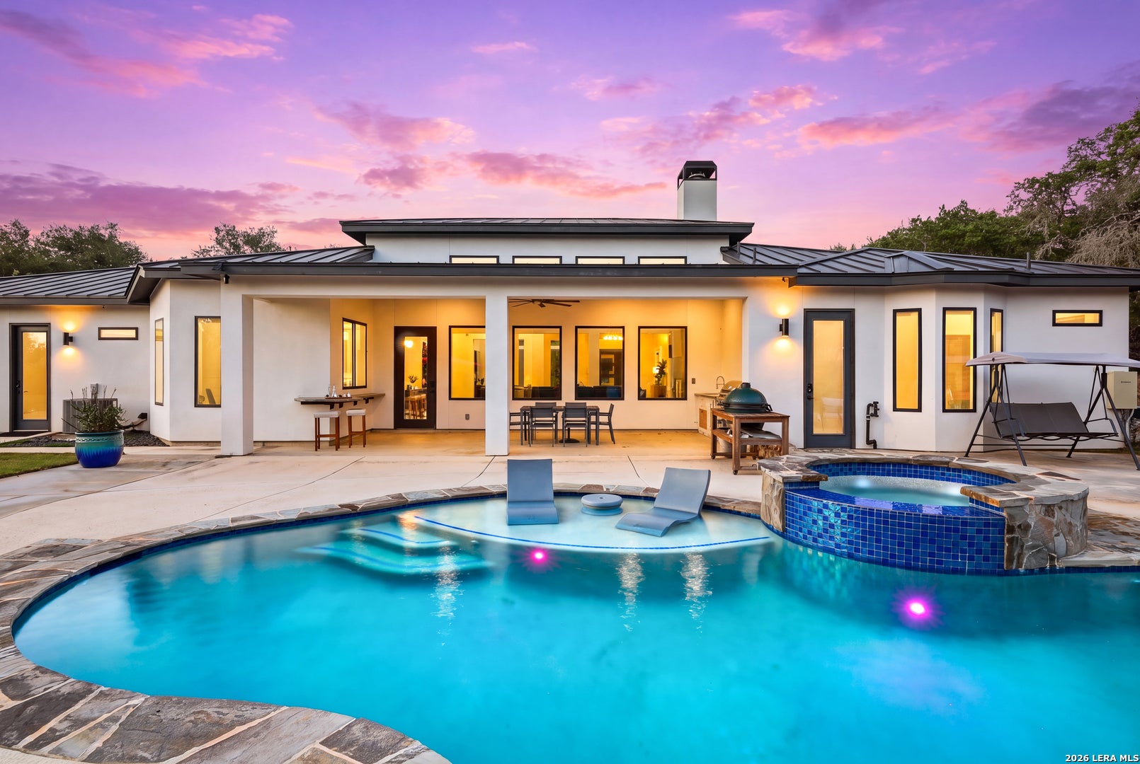 1101 Montecito