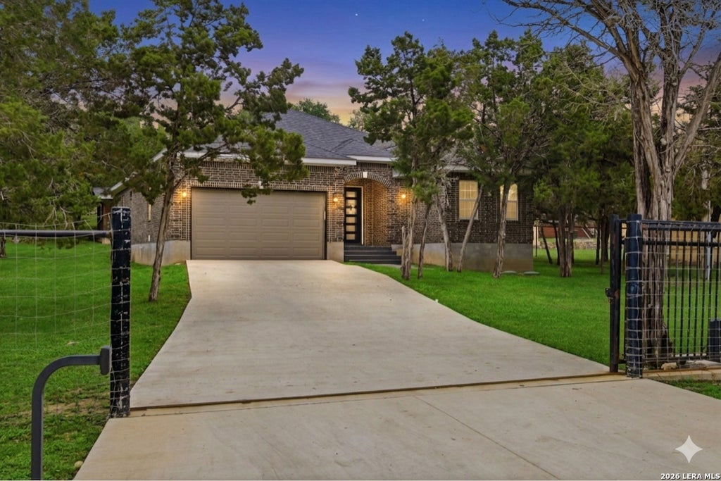 Photo of 27218 Sherwood Forest, San Antonio, TX 78260 (MLS # 1964243)