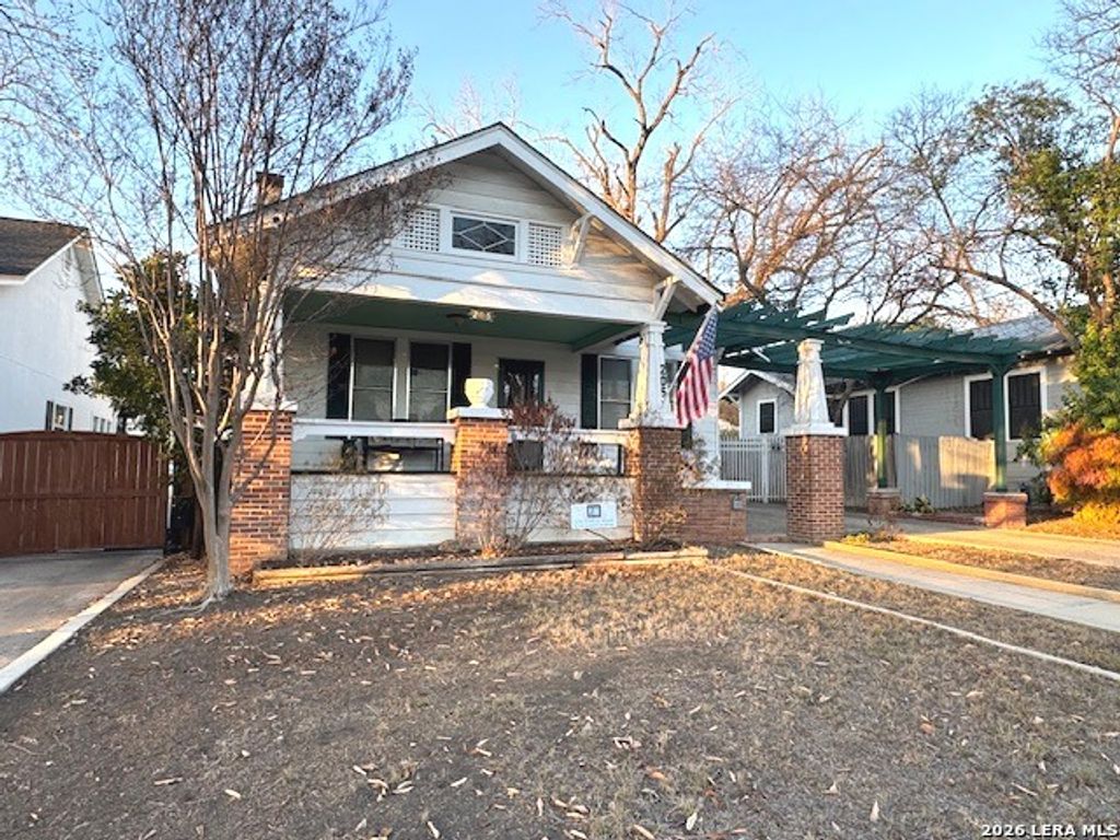 Photo of 205 Argo, Alamo Heights, TX 78209 (MLS # 1943663)