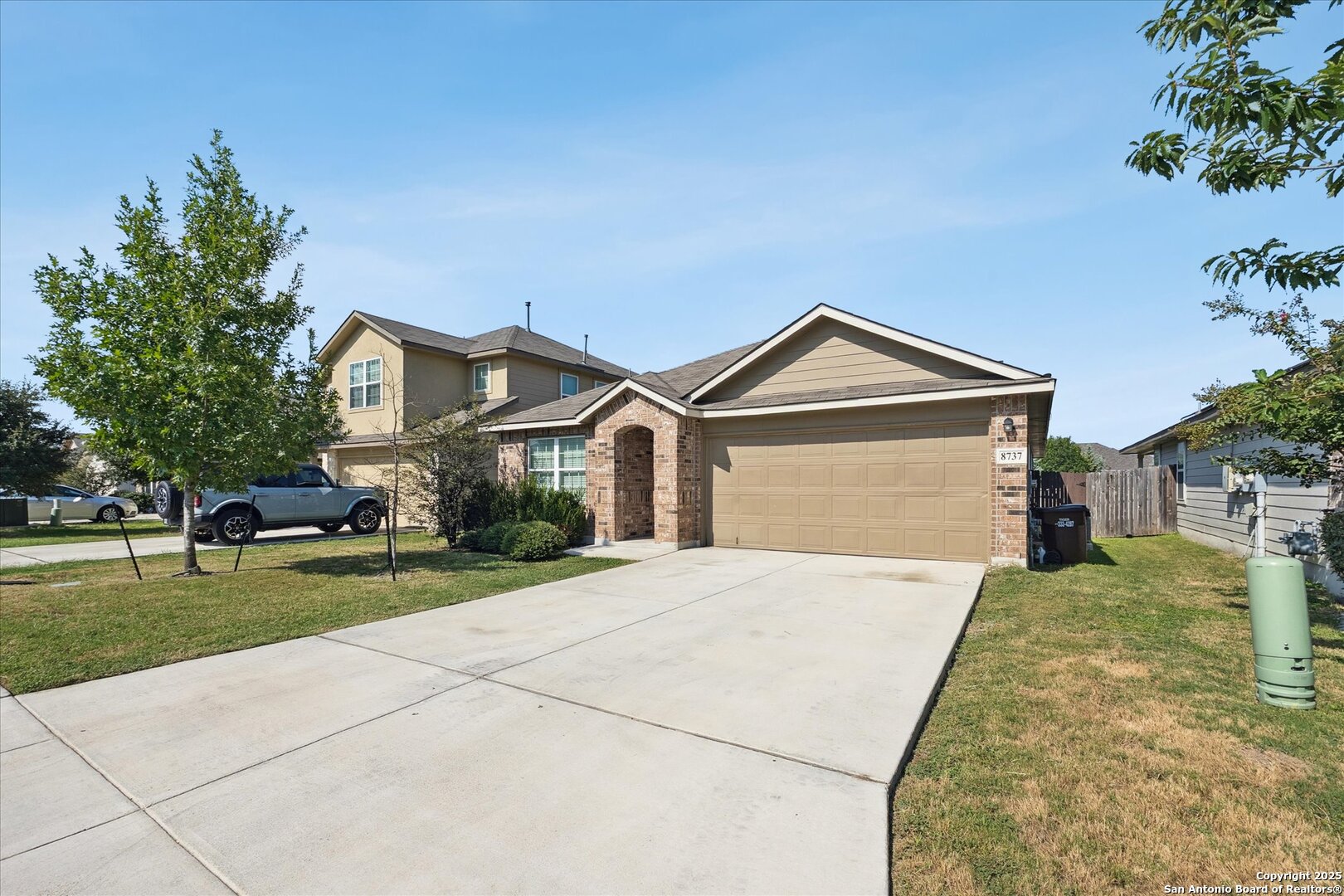 8737 Ironwood