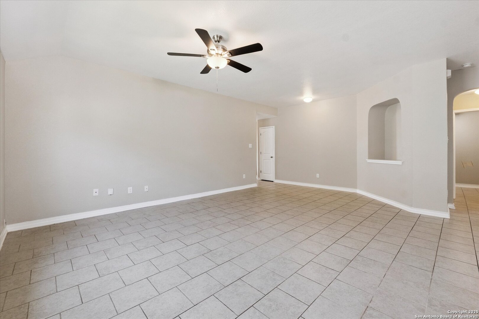 8737 Ironwood