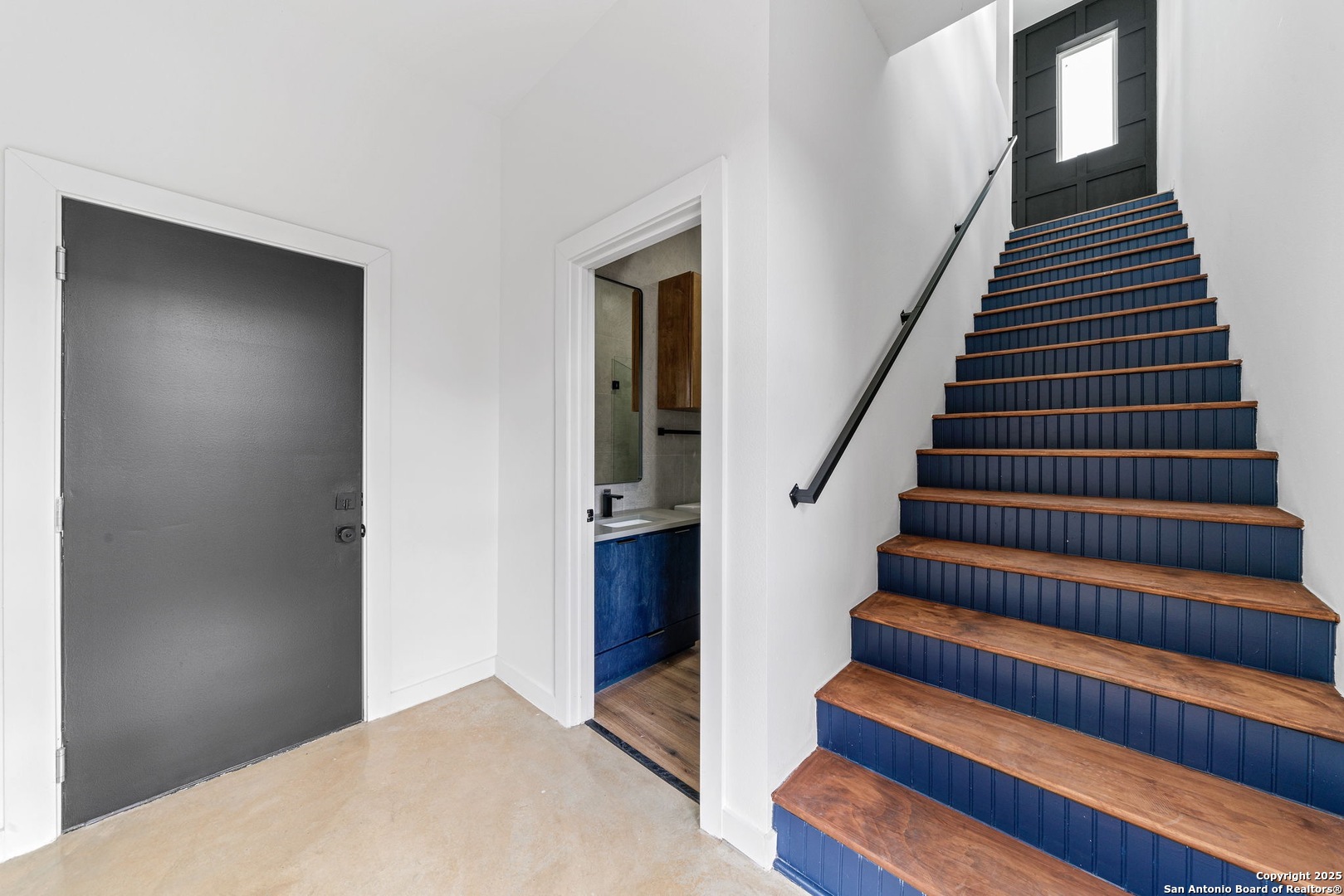 107 Harding Place #301