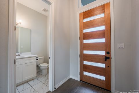 Tiny photo for 29203 Cheyenne Rdg, Boerne, TX 78015 (MLS # 1934371)