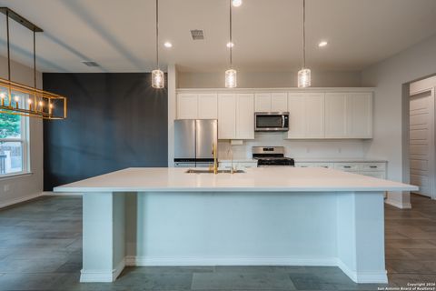 Tiny photo for 29203 Cheyenne Rdg, Boerne, TX 78015 (MLS # 1934371)