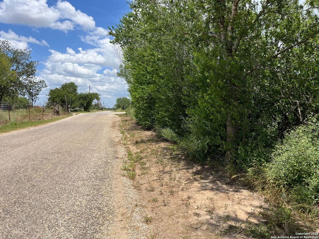 Photo of N/A County Road 7714 #4, Devine, TX 78016 (MLS # 1890303)