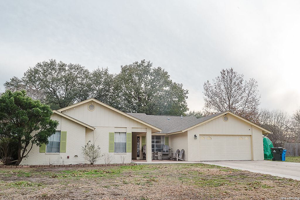 Photo of 1551 Willow Creek, Seguin, TX 78155 (MLS # 1943493)
