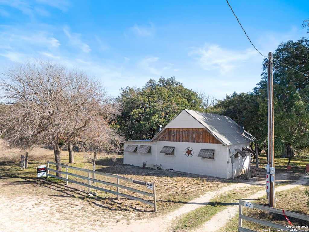 listing image 30