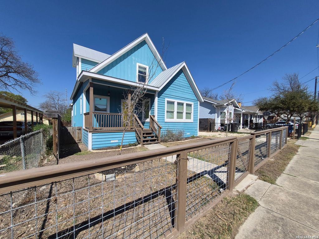 Photo of 319 burleson, San Antonio, TX 78202 (MLS # 1945409)