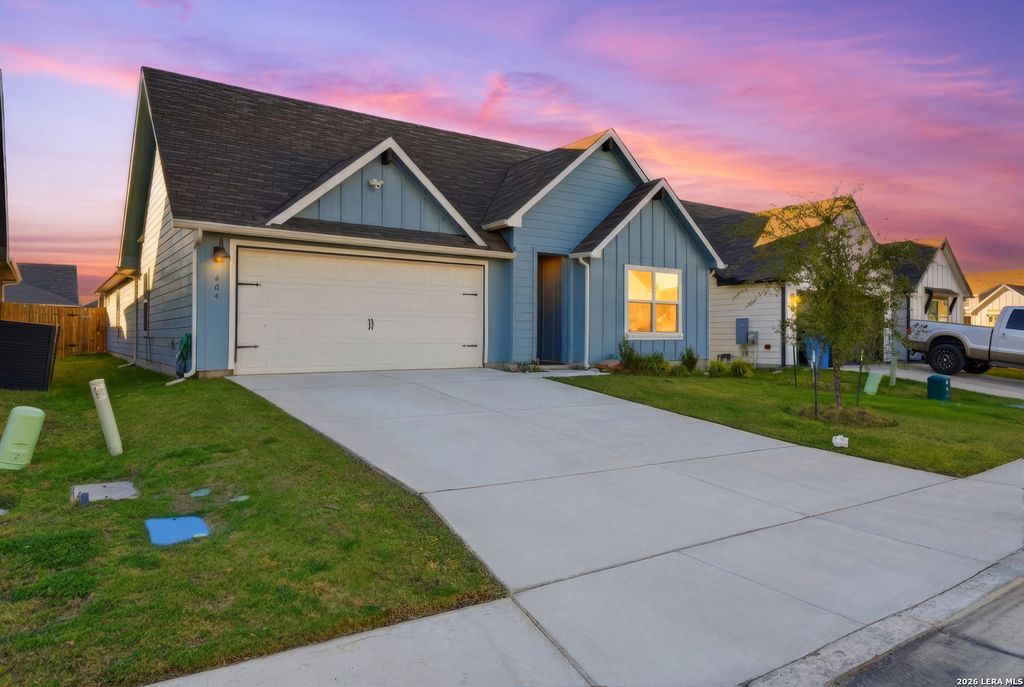 Photo of 404 Signe, Seguin, TX 78155 (MLS # 1930894)