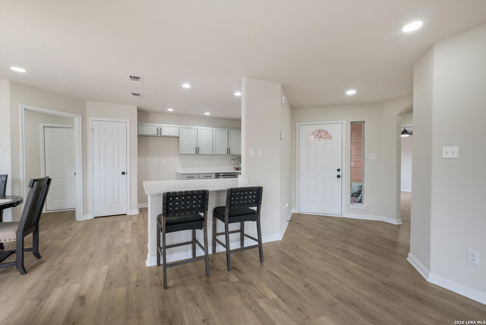 5390 Chestnut View