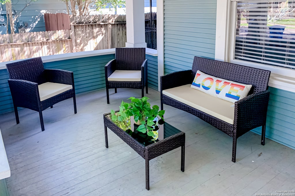 Photo of 619 CEDAR ST, San Antonio, TX 78210 (MLS # 2015720)