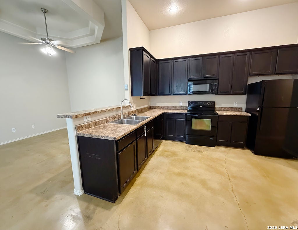 Photo of 220 Anne Louise, New Braunfels, TX 78130 (MLS # 1968107)