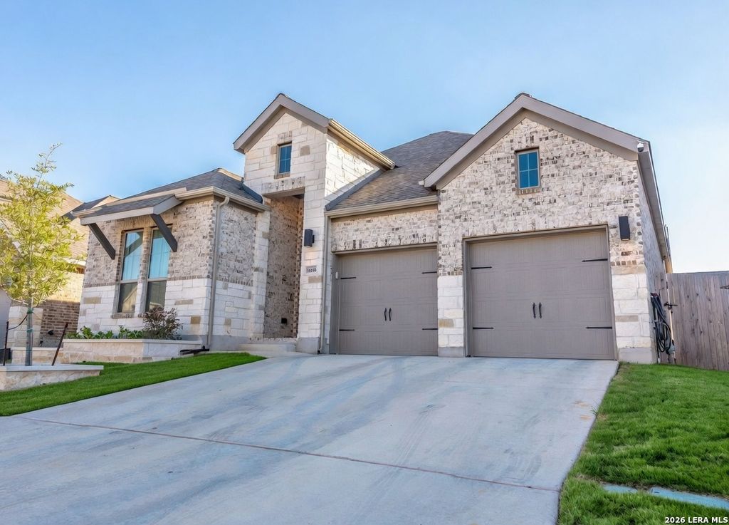 Photo of 14336 Apache Wells, San Antonio, TX 78254 (MLS # 1957423)