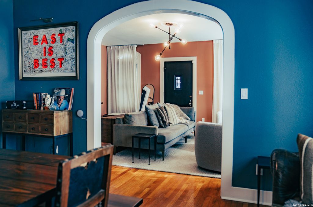 Photo of 359 E Craig, San Antonio, TX 78212 (MLS # 1939635)