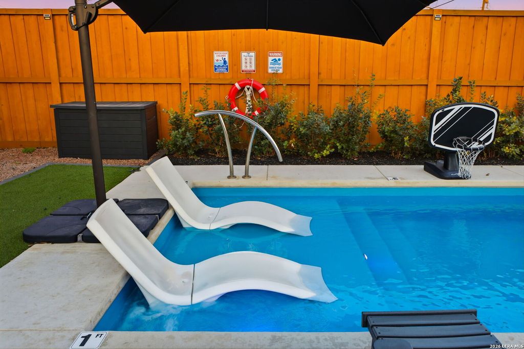 Photo of 1503 E Crockett St,, San Antonio, TX 78202 (MLS # 1934945)