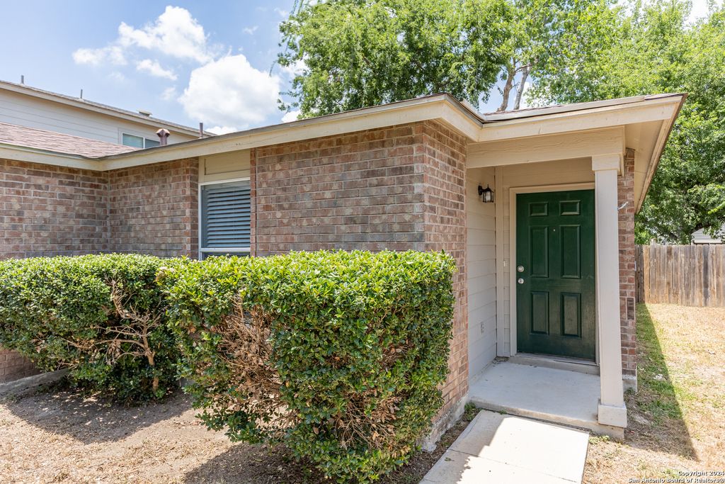 Photo of 10047 SOUTHERN SUN, San Antonio, TX 78245 (MLS # 1915279)