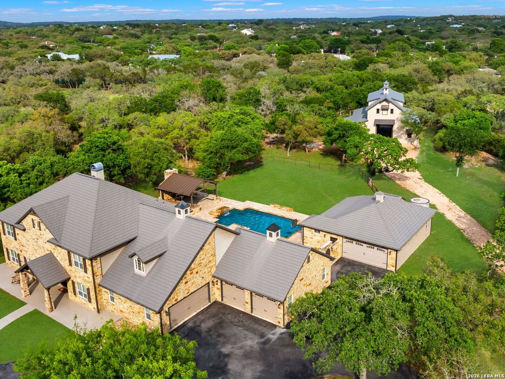 Photo of 103 S Cibolo Hollow, Fair Oaks Ranch, TX 78015 (MLS # 1960698)