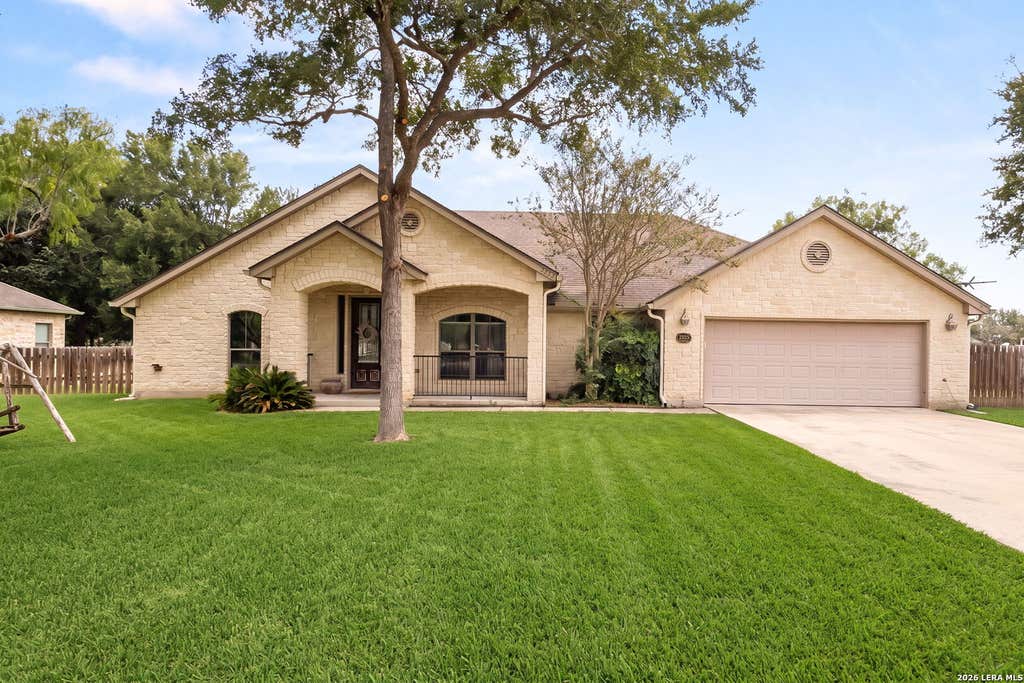 Photo of 1353 HUNTERS CT, Seguin, TX 78155 (MLS # 1996189)