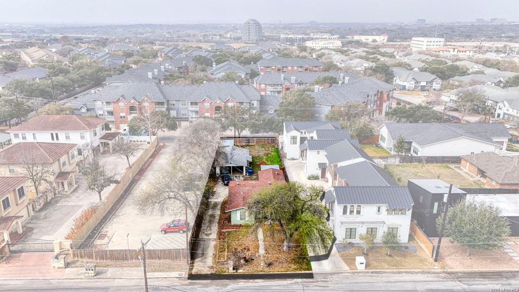 Photo of 363 Everest, San Antonio, TX 78209 (MLS # 1945011)