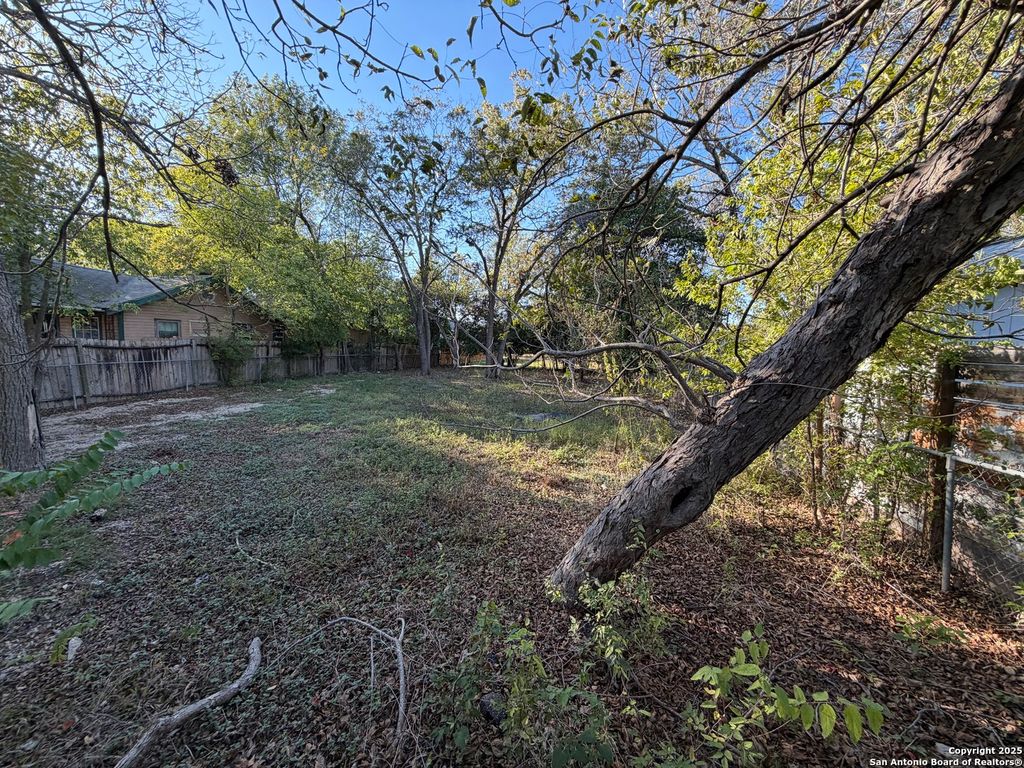 Photo of 2044 Katy, New Braunfels, TX 78130 (MLS # 1921110)