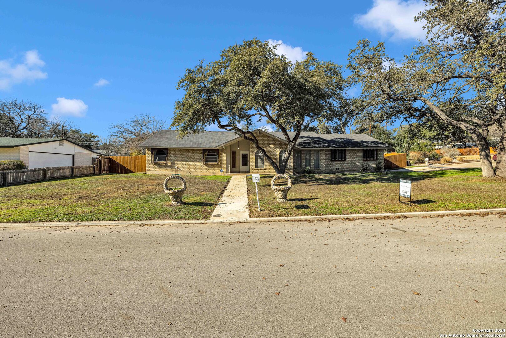 200 SHALIMAR DR