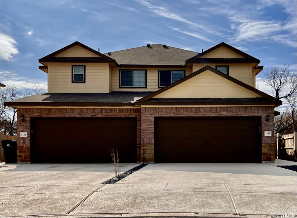 Photo of 1133/1135 Renee, Seguin, TX 78155 (MLS # 1963547)