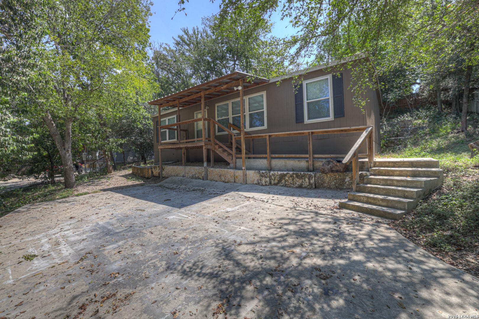 167 DEER LN