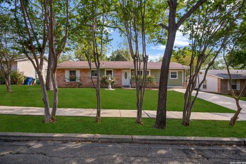 Photo of 1714 CORITA ST, San Antonio, TX 78209 (MLS # 1943119)