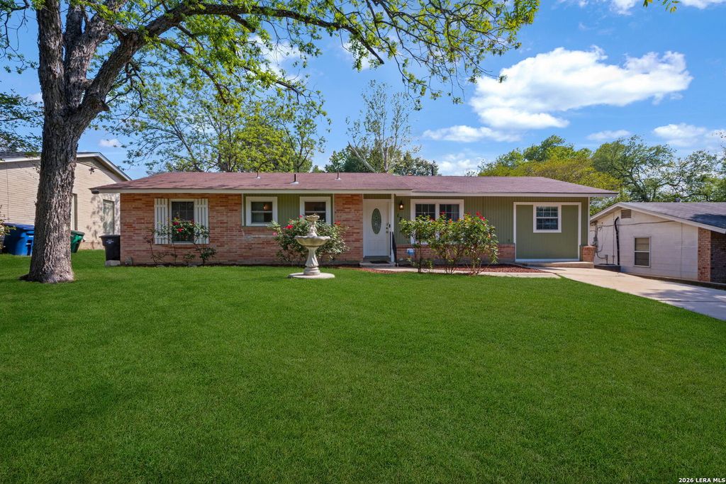 Photo of 1714 CORITA ST, San Antonio, TX 78209 (MLS # 1943119)