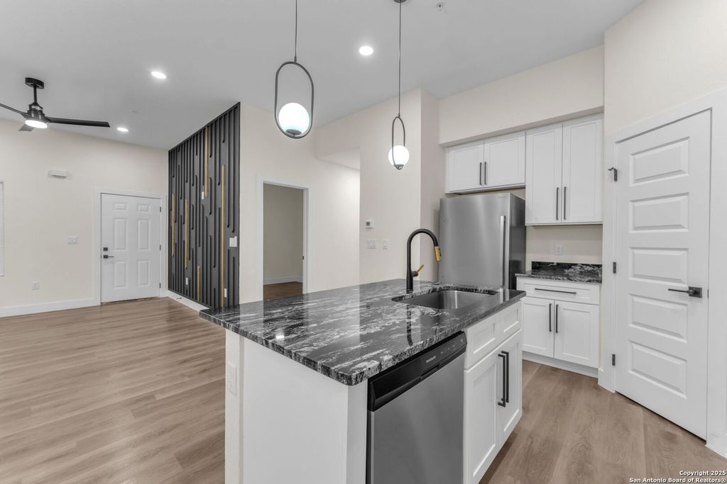 Photo of 110 Webb 102 #102, San Antonio, TX 78223 (MLS # 1929942)