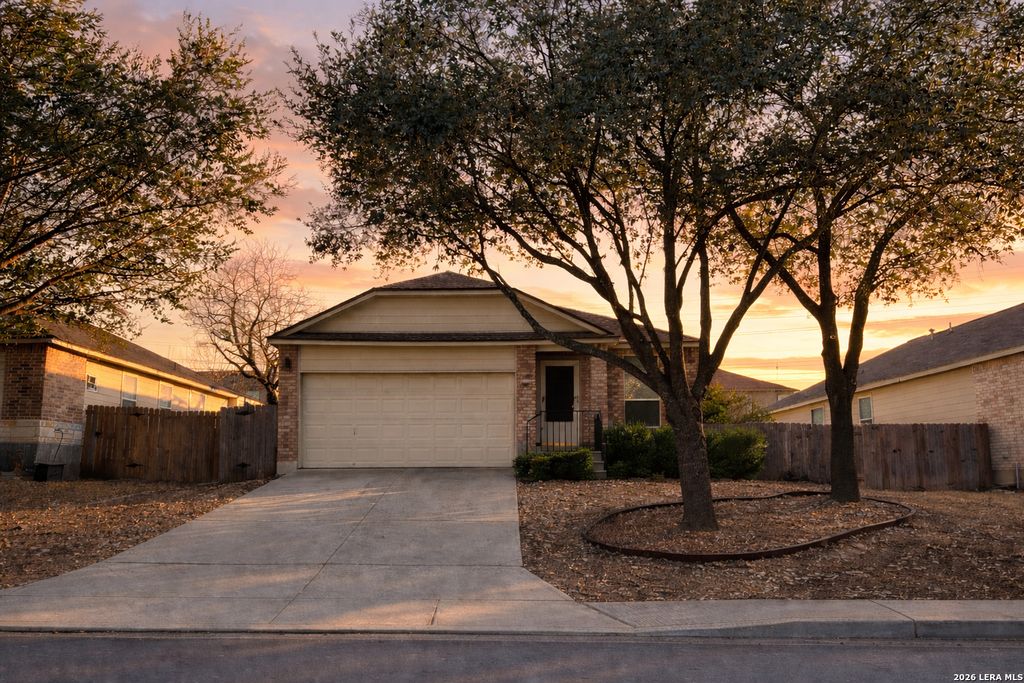 Photo of 10354 Oakwood Crest, San Antonio, TX 78245 (MLS # 1941011)