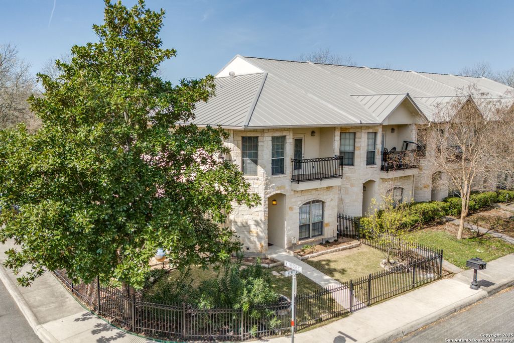Photo of 444 HERFF ST, Boerne, TX 78006 (MLS # 1993248)