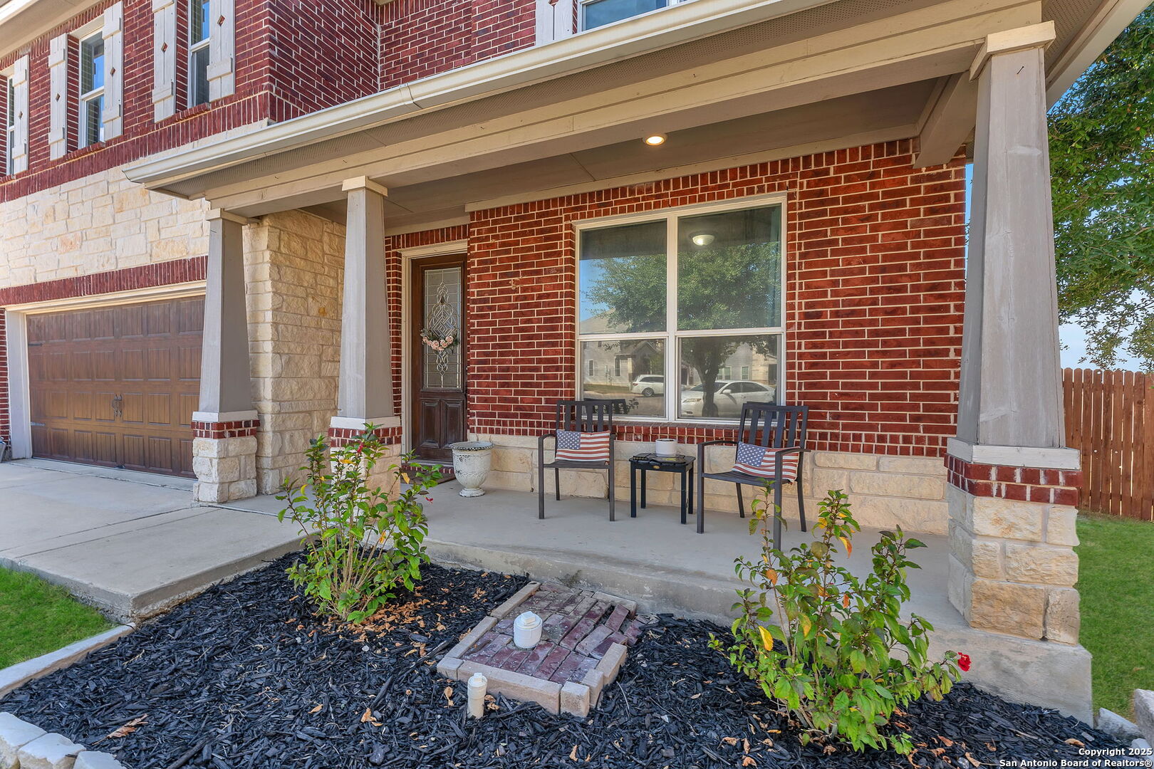 409 Landmark Stone