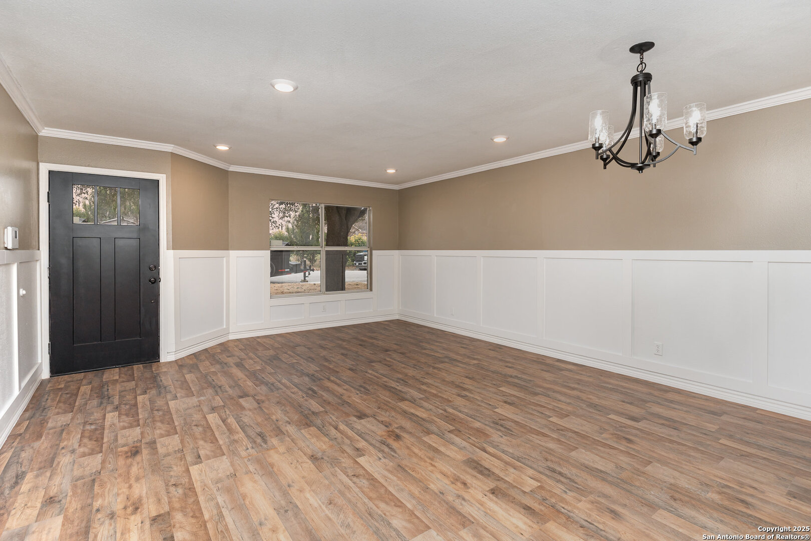 4543 STRADFORD PL