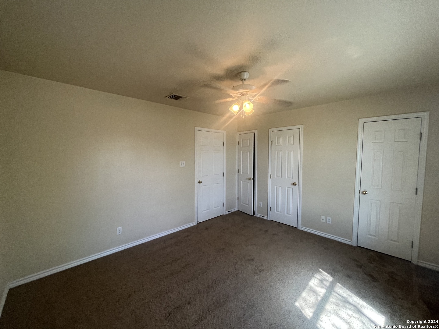4602 swann