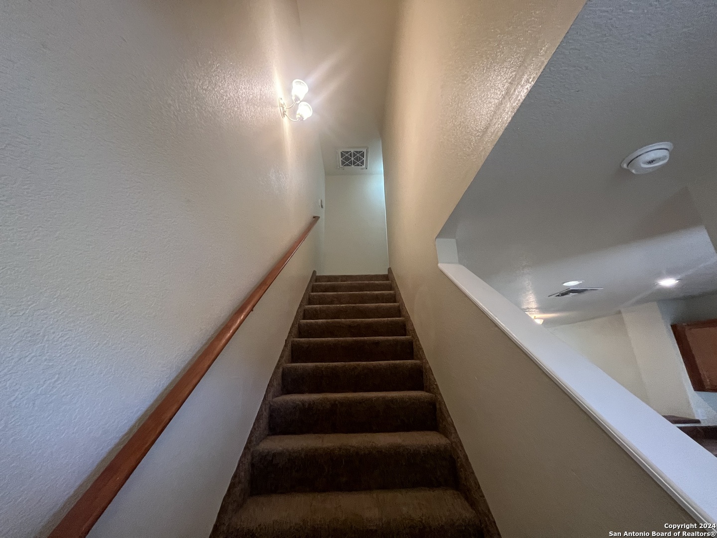 4602 swann