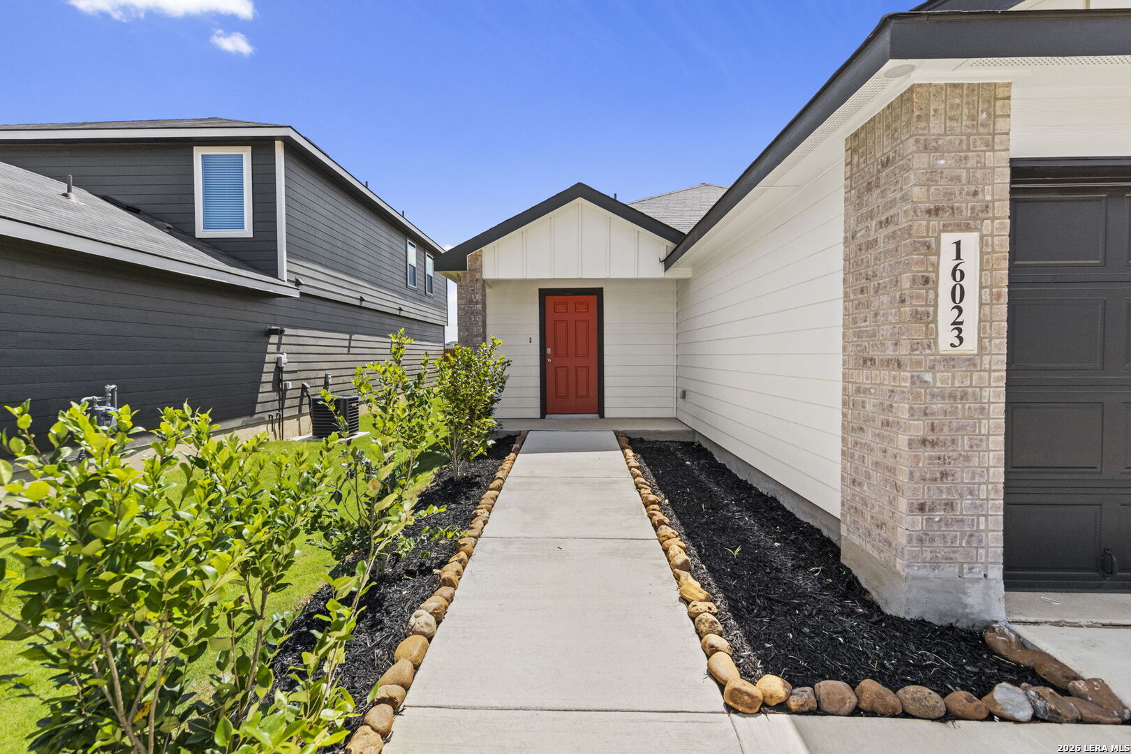 16023 Mahogany Way