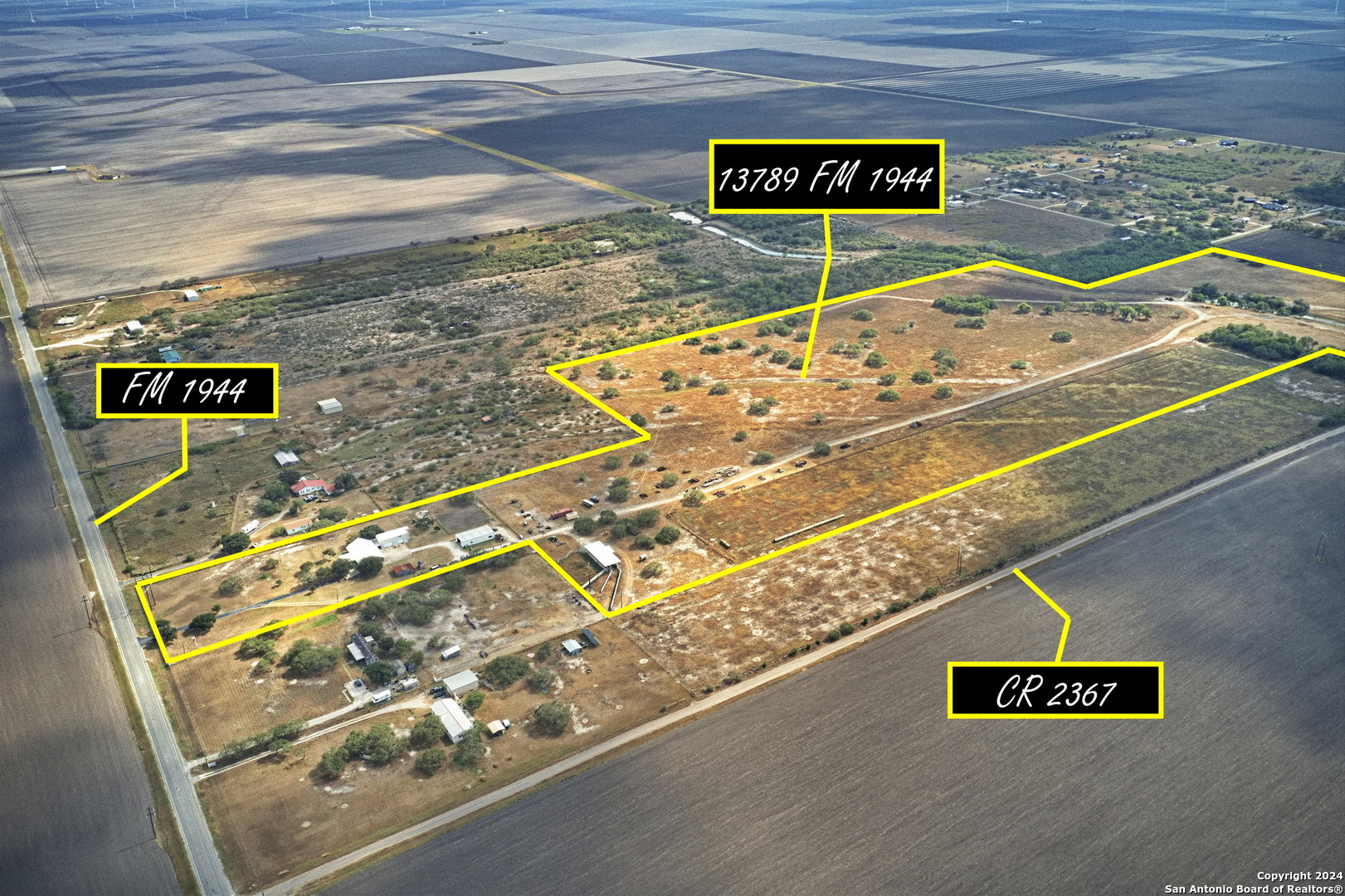 13789 FM 1944