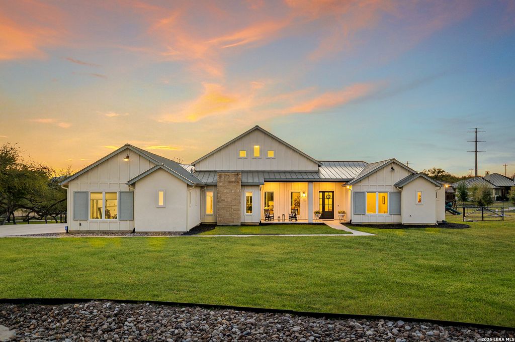 Photo of 729 Fossil Springs, Bulverde, TX 78163 (MLS # 1948324)