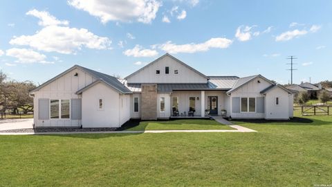 Photo of 729 Fossil Springs, Bulverde, TX 78163 (MLS # 1948324)