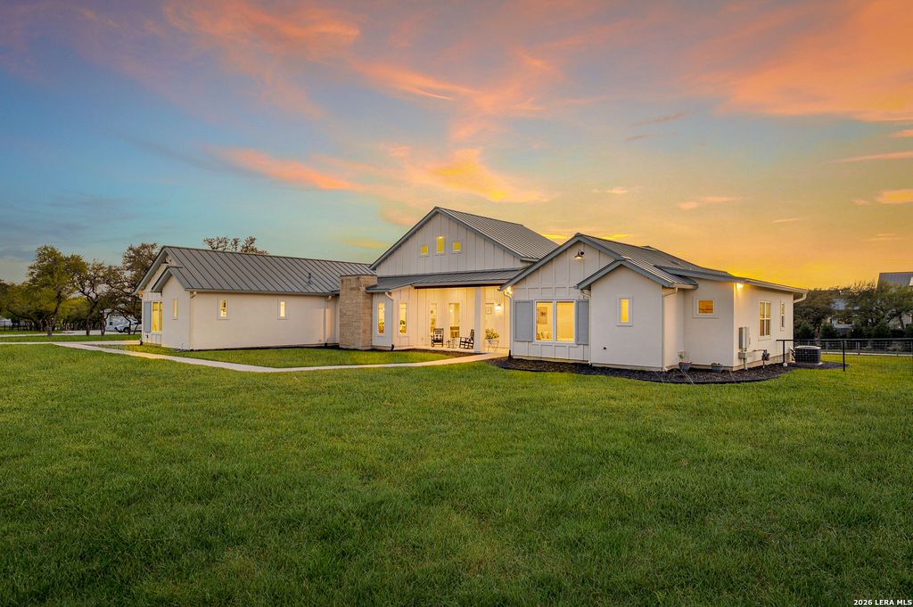 Photo of 729 Fossil Springs, Bulverde, TX 78163 (MLS # 1948324)