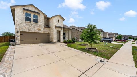 Photo of 646 OVERLOOK RDG, Cibolo, TX 78108 (MLS # 1961477)