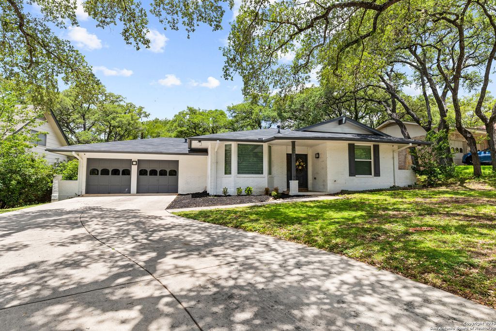 Photo of 3423 Northmoor, San Antonio, TX 78230 (MLS # 1914764)