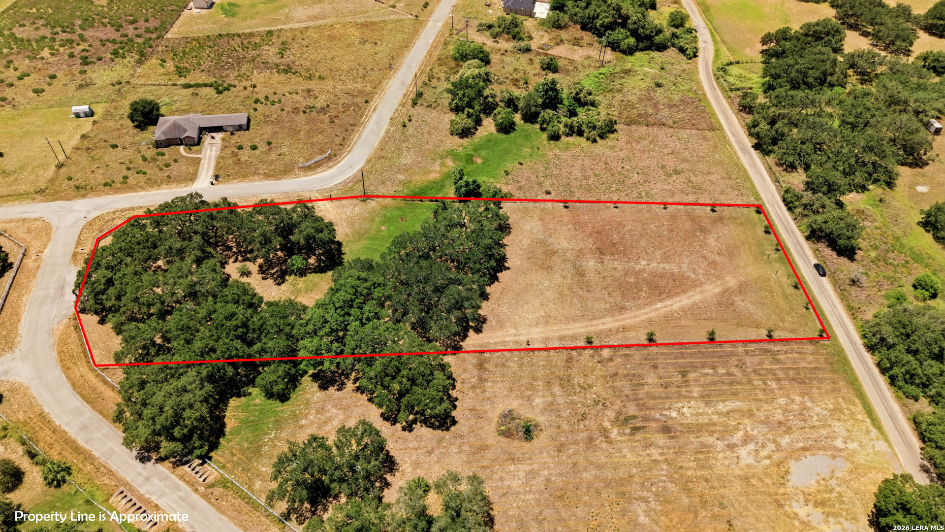 Photo 1 of 15 — 137 County Rd 6722, Natalia, TX 78059