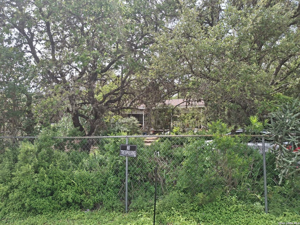 Photo of 501 Eastview, Canyon Lake, TX 78133 (MLS # 1965457)