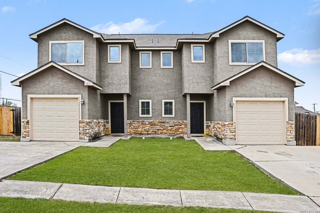 Photo of 8703-8705 Vista De Nubes, Converse, TX 78109 (MLS # 1958492)