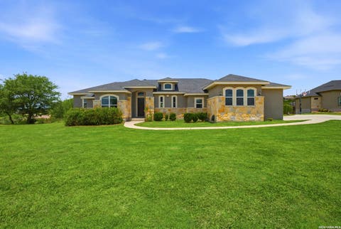 Property photo of 124 Merlin Ct, Spring Branch, TX 78070